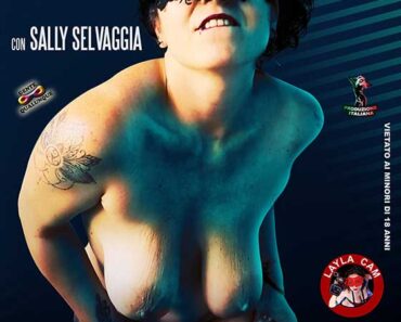 Scopata in cam CentoXCento Streaming : Finalmente nella nostra grande famiglia cxc è arrivata Sally Selvaggia, letteralmente una Bestia del sesso! La Liguria ci ha regalato la numero 1 delle camgirls! ... ( PORNO-HD-STREAMING - Film Porno Italiani Streaming ) .... (AMVOD105)
