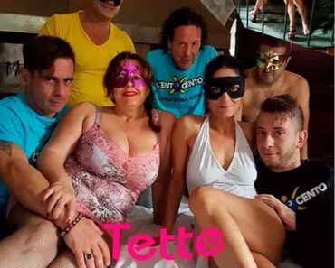 Party al Timida Club - Tette, Tettine, Dan Tutto CentoXCento Streaming : CentoXCento party Romagna con Fabiana la menestrella e la Carolina di Faenza la panettiera! Stanno facendo diventare pazza tutta la Romagna e grossa parte dell'Emilia... noi le abbiamo messe insieme al Timida Club di Ravenna... 2 Milf Italiane da urlo che adorano il cazzo ... ( PORNO-HD-STREAMING - Film Porno Italiani Streaming - PornoHDStreaming , Cento X Cento VOD, Video Porno Gratis, DVD Porno , Porno Download , TV per Adulti )  ... (CXD01418)